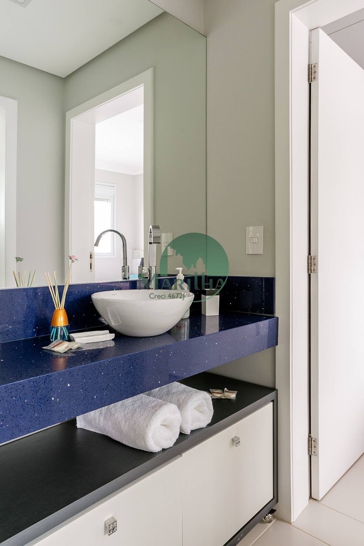 0ba37d1c-9206-41a9-92b0-90d55dfab2b7