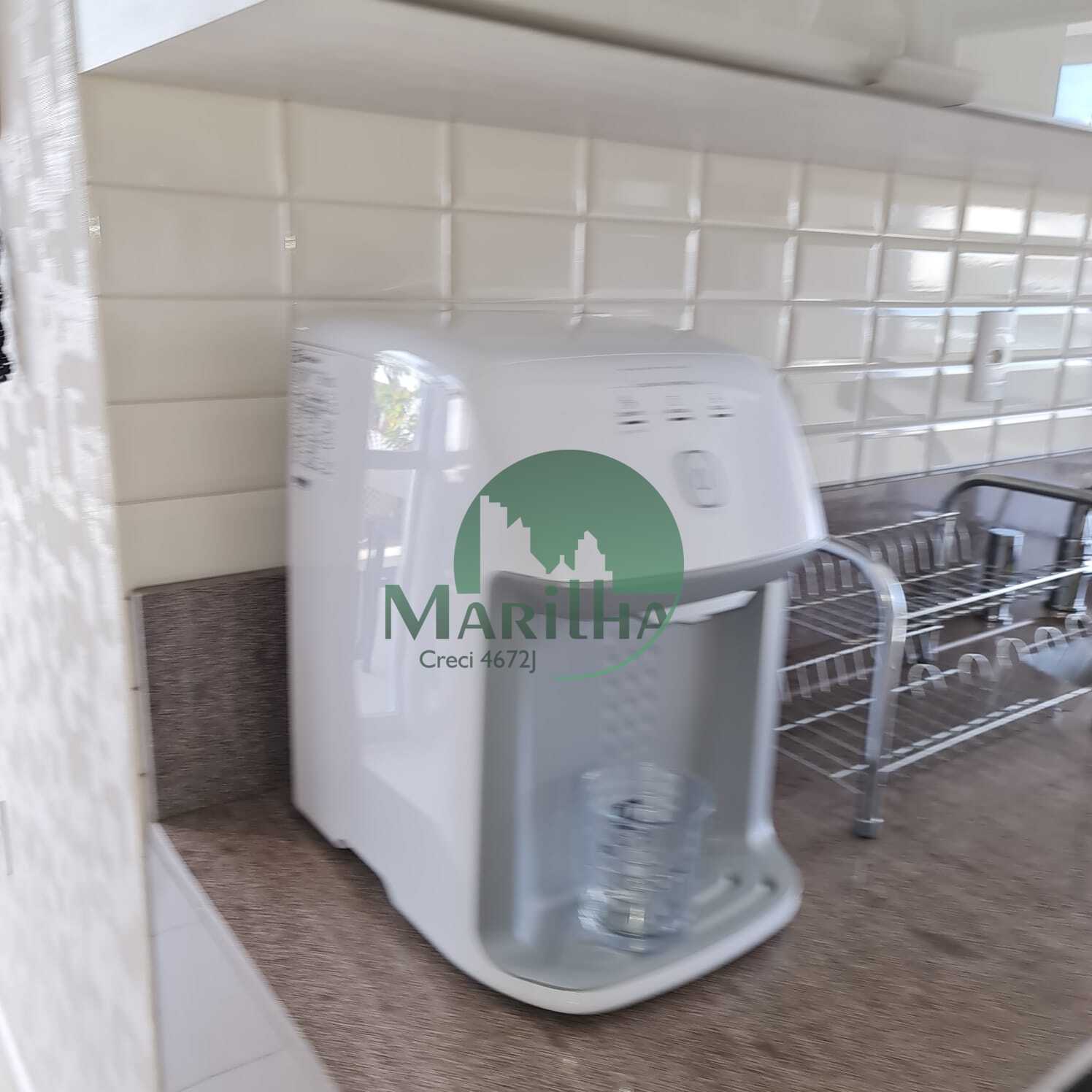 318256d8-b45b-48c6-a0f4-877a4b0d155a