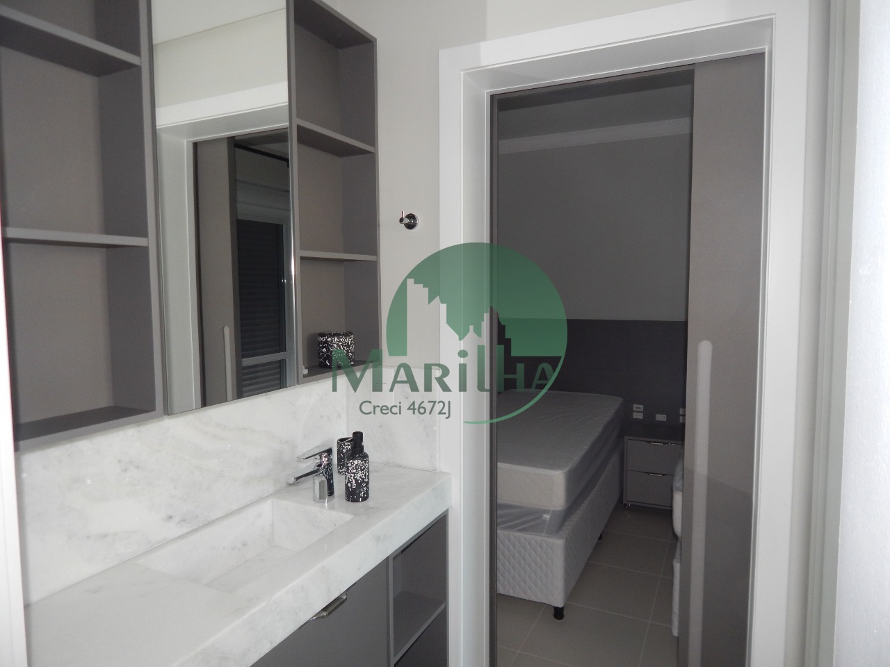 3bd5e3d0-1d2d-4cd8-8b49-86dc725cc8c9