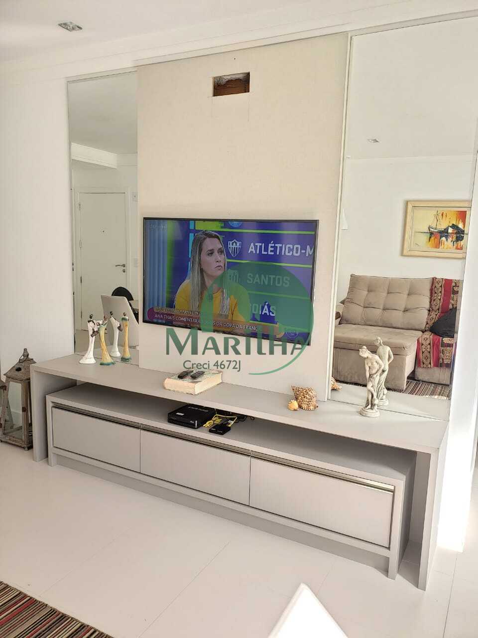 75c6254a-270a-40e9-acad-a336656936f1