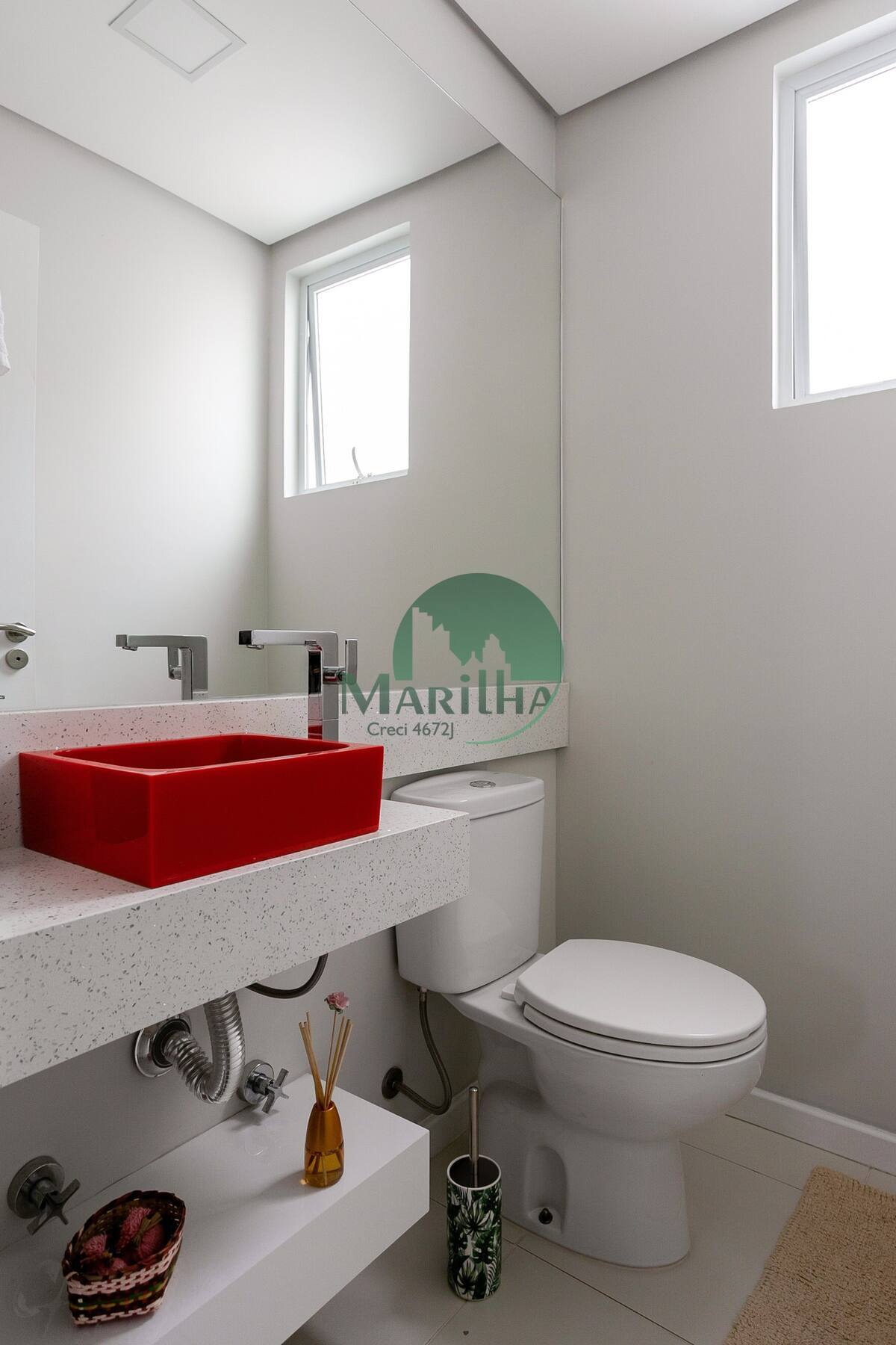 9888c82b-71f6-4944-acb3-72ea8f227d24