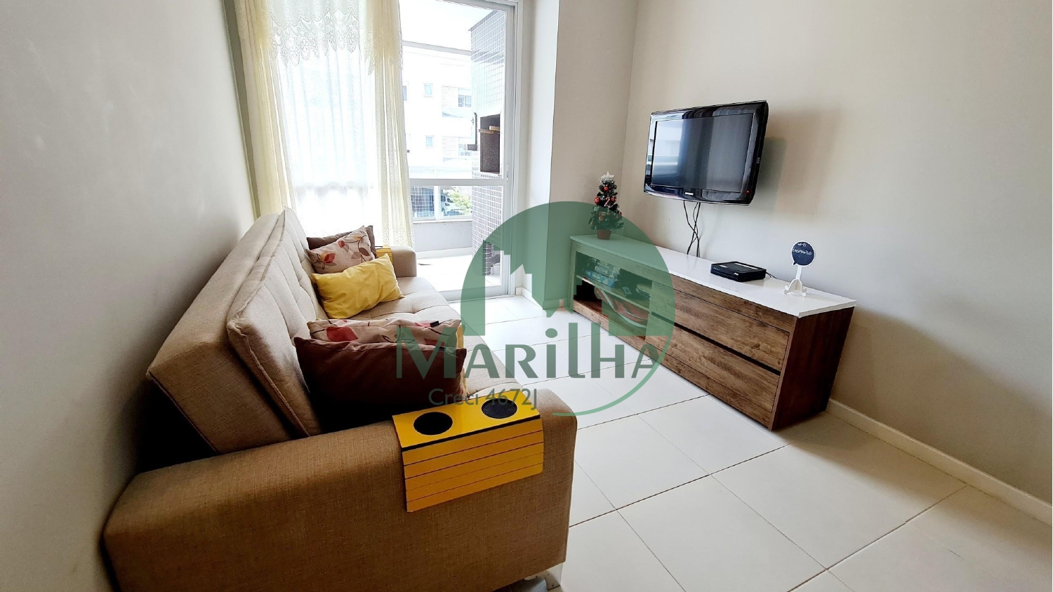 ES20-20Adriana20BabacCCA7u20106.pdf (1)_page-0003