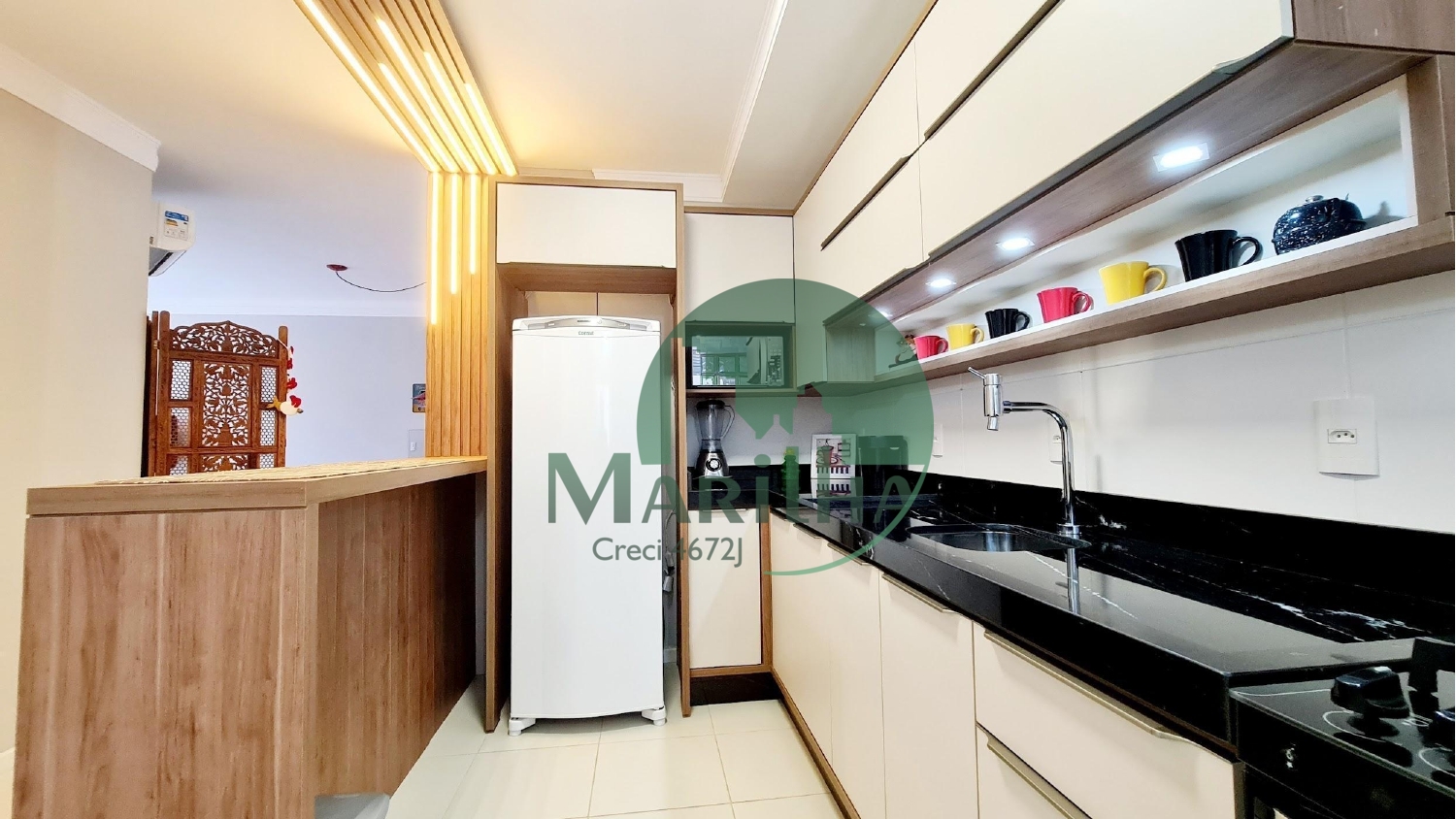 ES20-20Adriana20BabacCCA7u20106.pdf (1)_page-0007