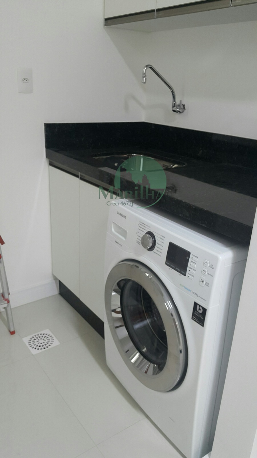 a43fa9bf-6547-471b-aba9-3a32300e6dc7