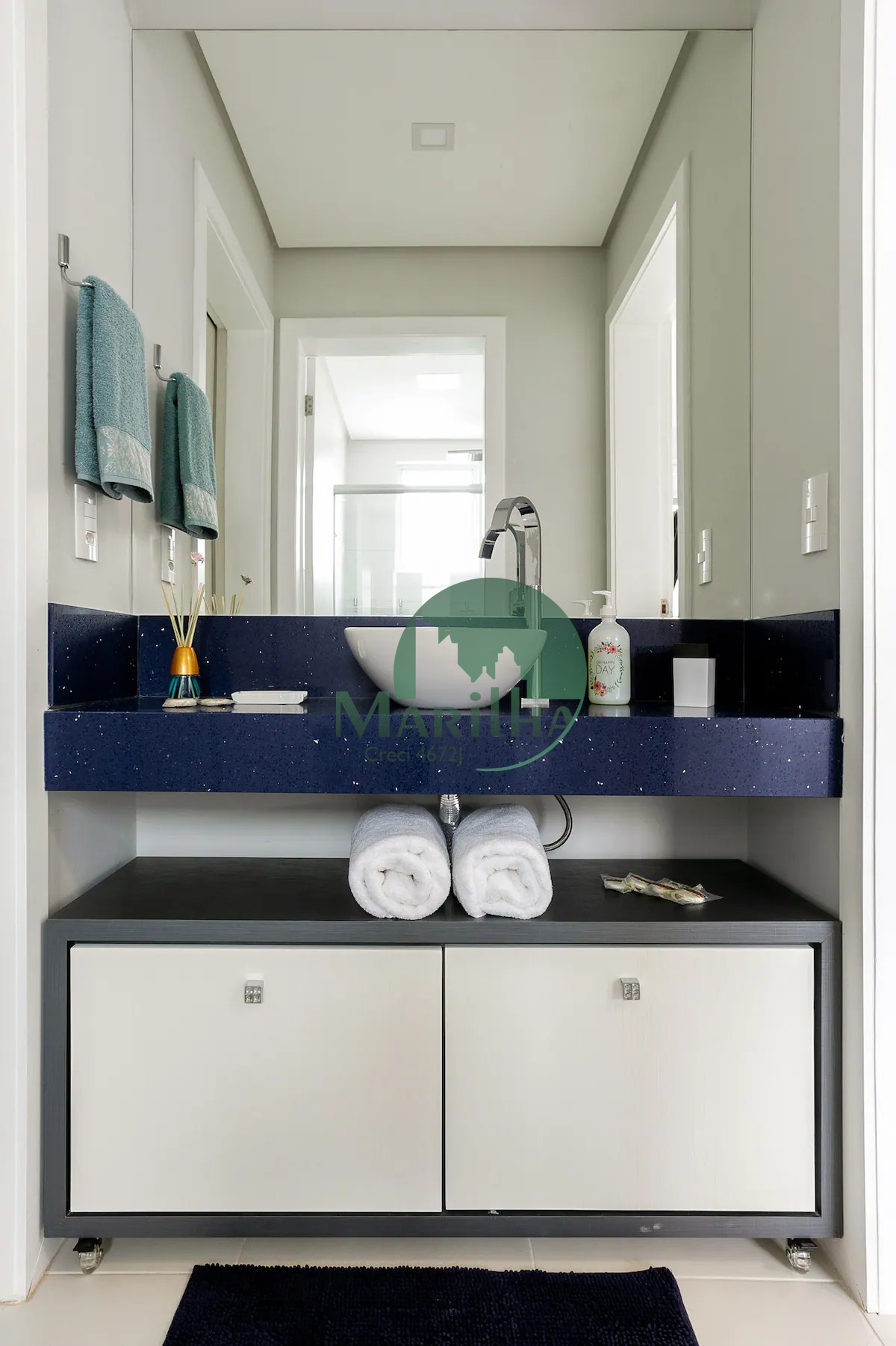 d6243369-7b62-4c49-b541-0c62756f4b41