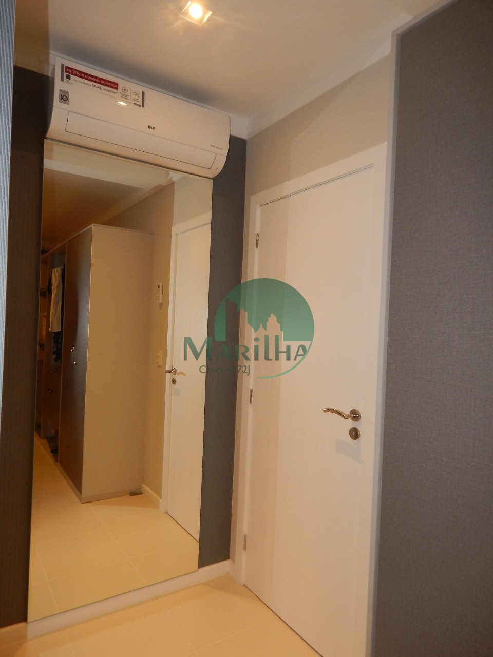 d78e7fd0-ec38-4262-9423-5adfc571bbf1