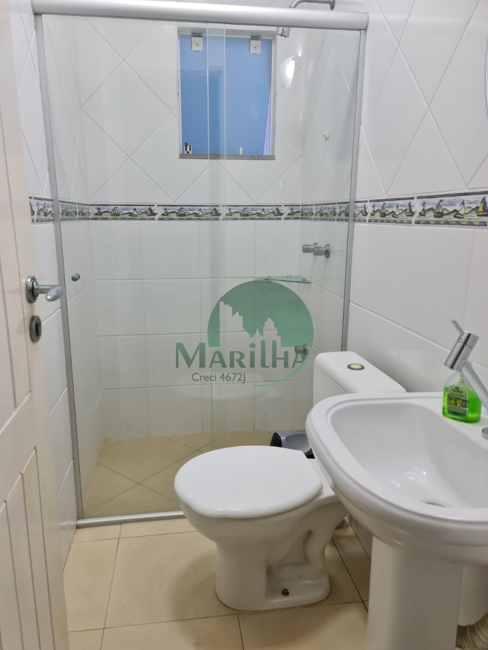 f1905500-351b-4d44-9054-064c153ba0fc