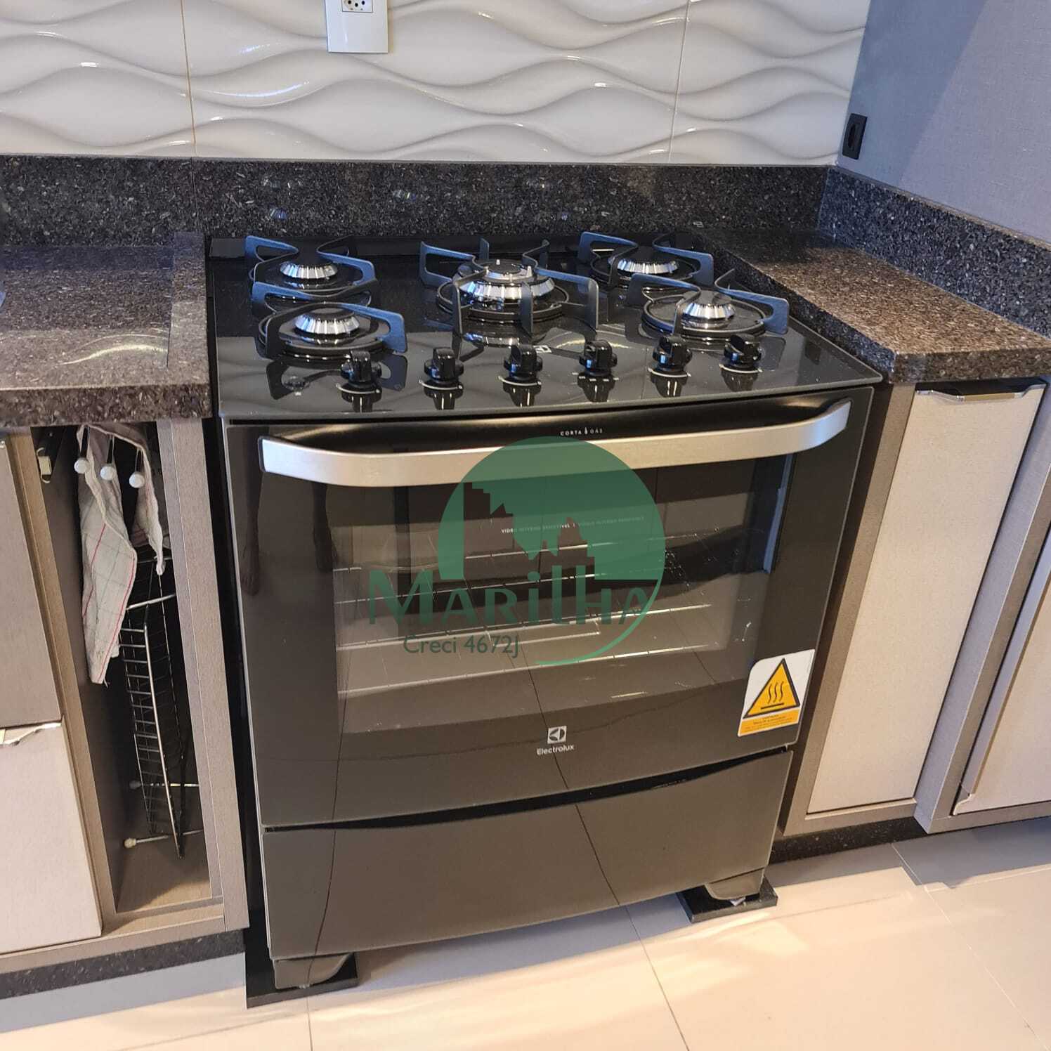 f6a99bf5-73a4-4d19-aad3-3fa5108f2391