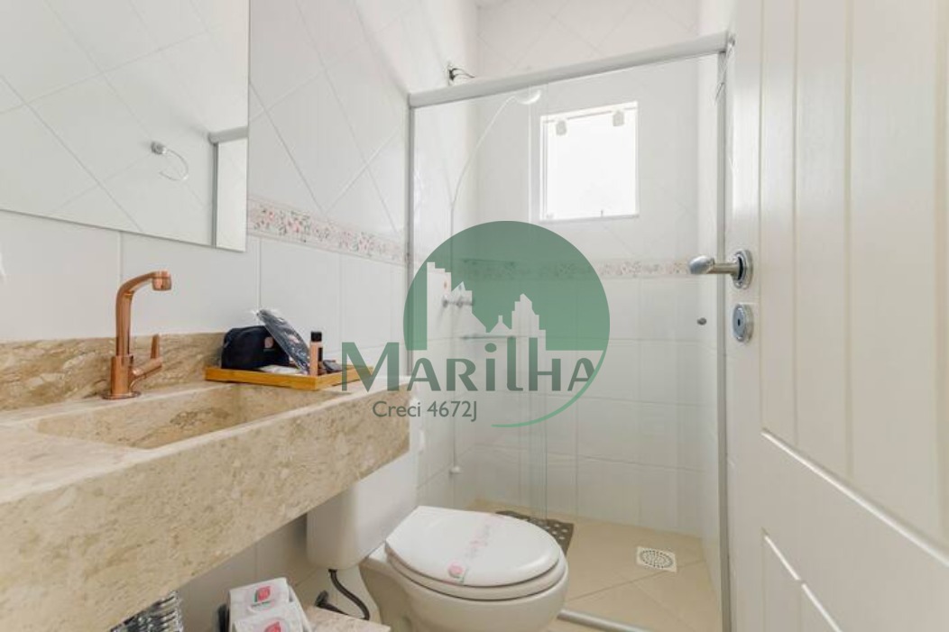 faf52e60-fb7a-4e79-9cef-8800412e7d7f