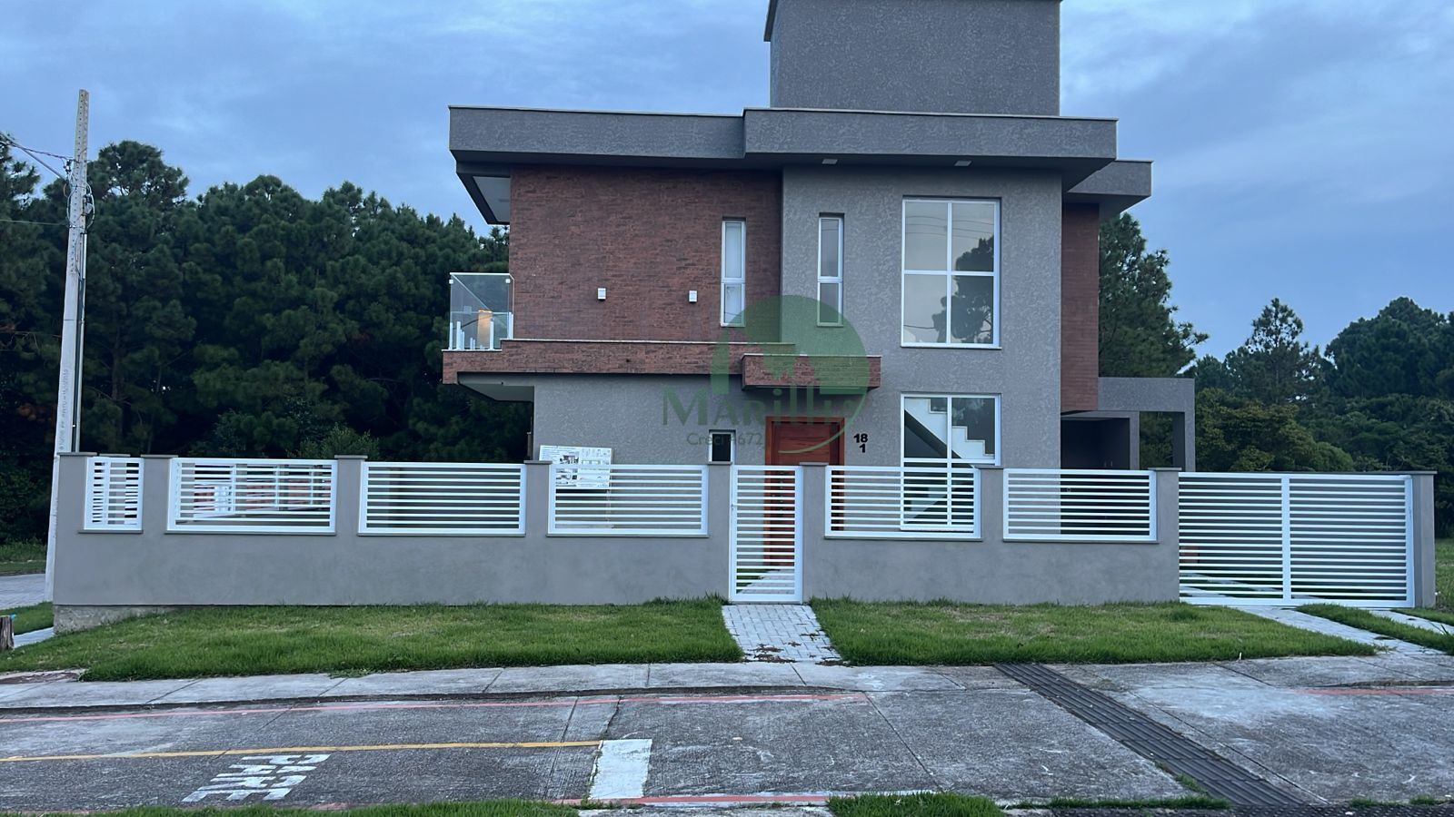 12f08683-4e62-4799-9bb2-491e82f76131