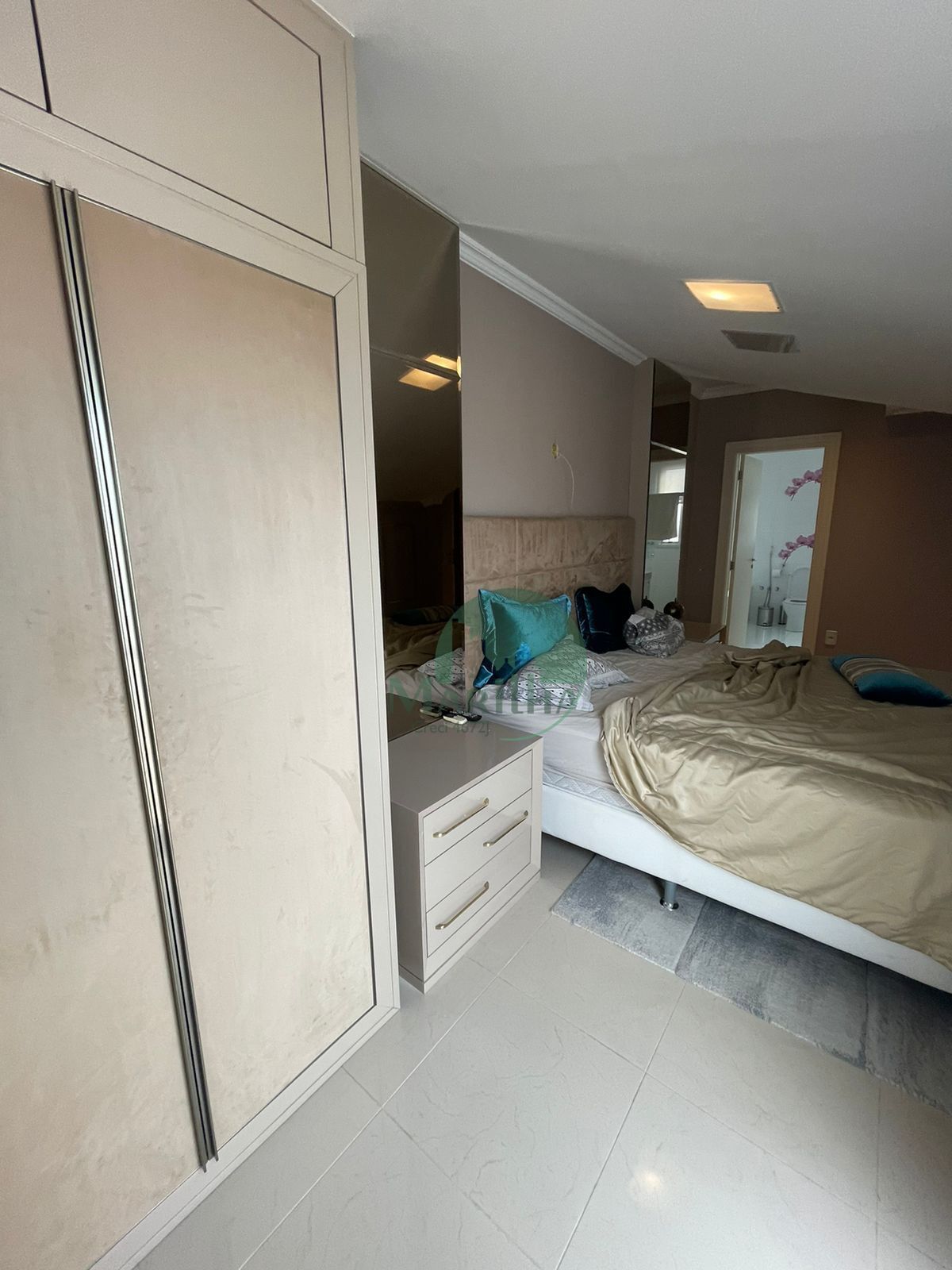 938b7bd1-6fa1-45bb-bdea-2e7207ace975