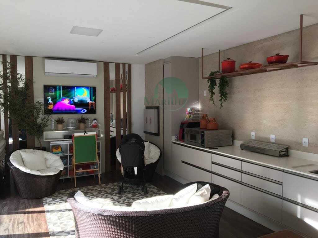 998f0d2b-63d4-4e80-a734-5436f9c85d4a