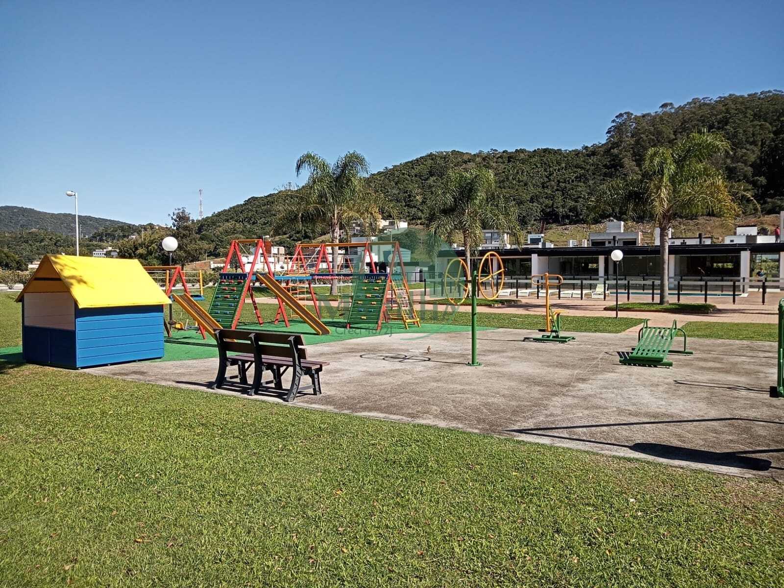 a3ec988d-9738-4bd6-a5b3-58da8006bb31