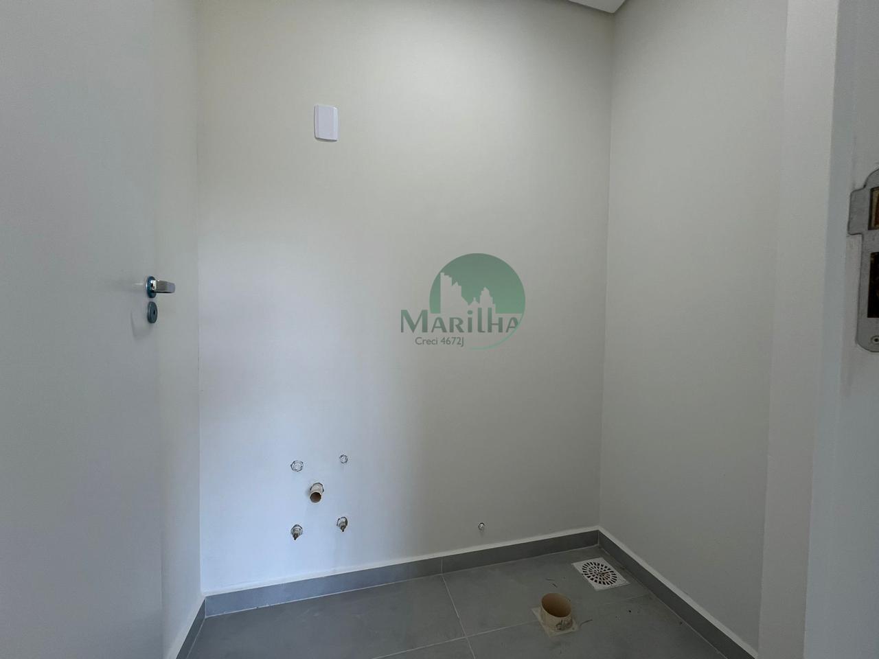 ab9c216e-0280-4725-817d-f5a9f7702406