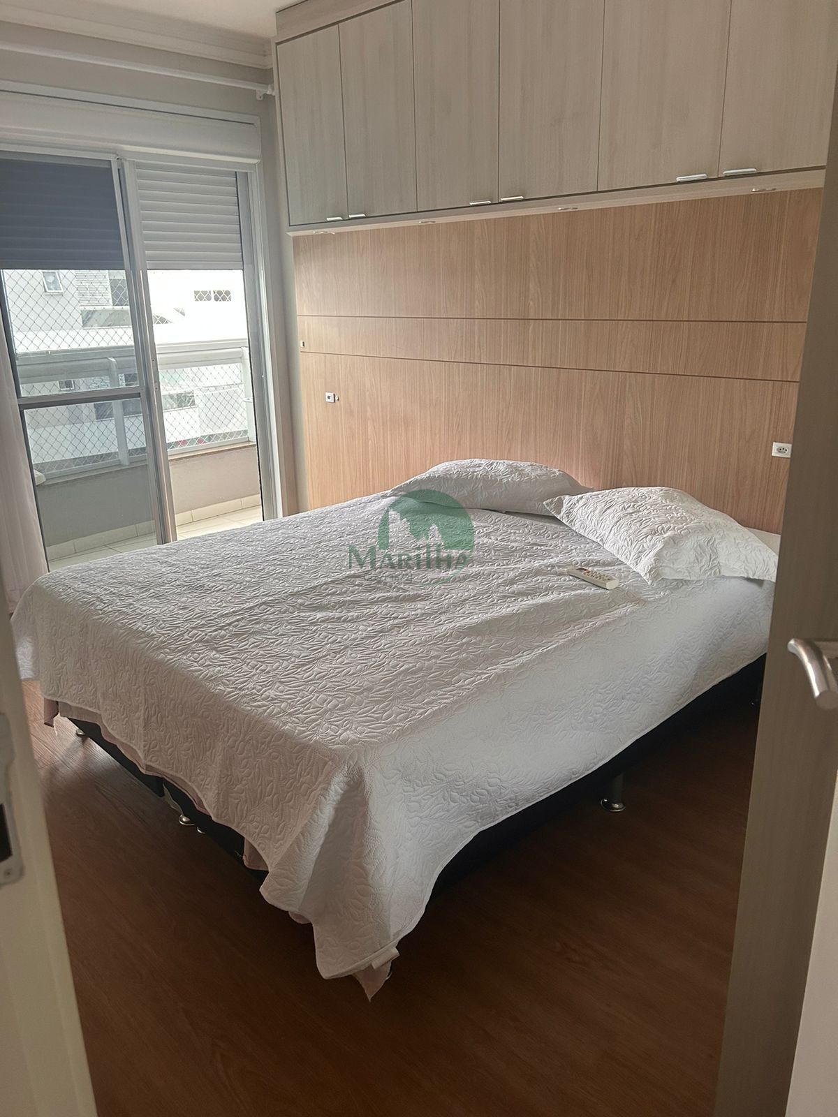 82001ec3-39ce-4c28-be3d-24ff65a877b2