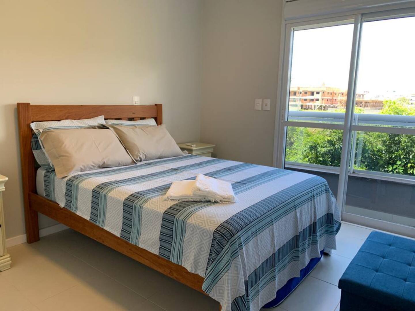 60c4b818-603a-4e82-88ed-c70ee295f204